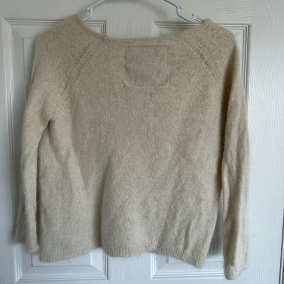 Super dry wool blend sweater - Picture 2 of 5